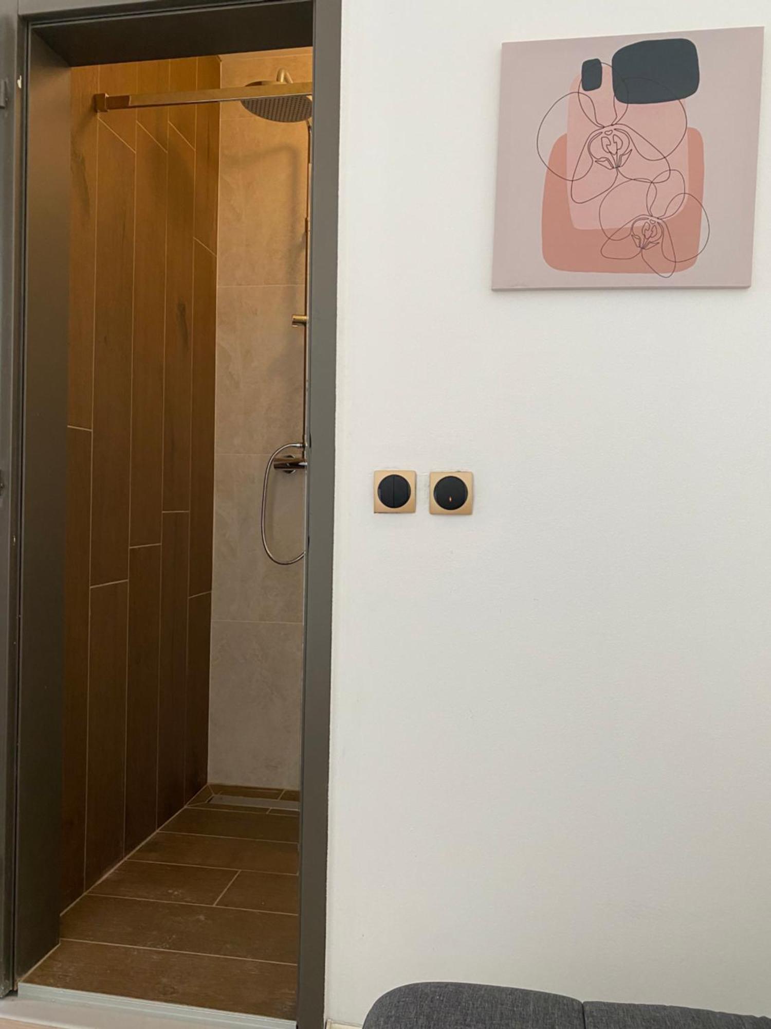 Apartment 888 *